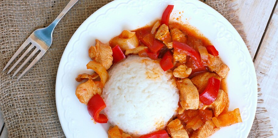 Piletina sa paprikom i indijskim začinom