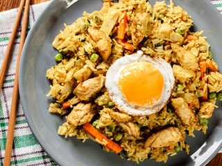 Pirinač sa piletinom i graškom