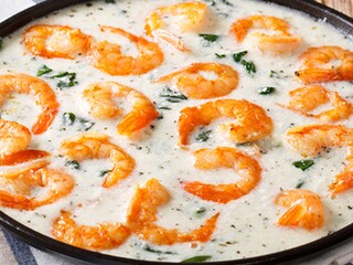 Škampi sa spanaćem i pavlakom