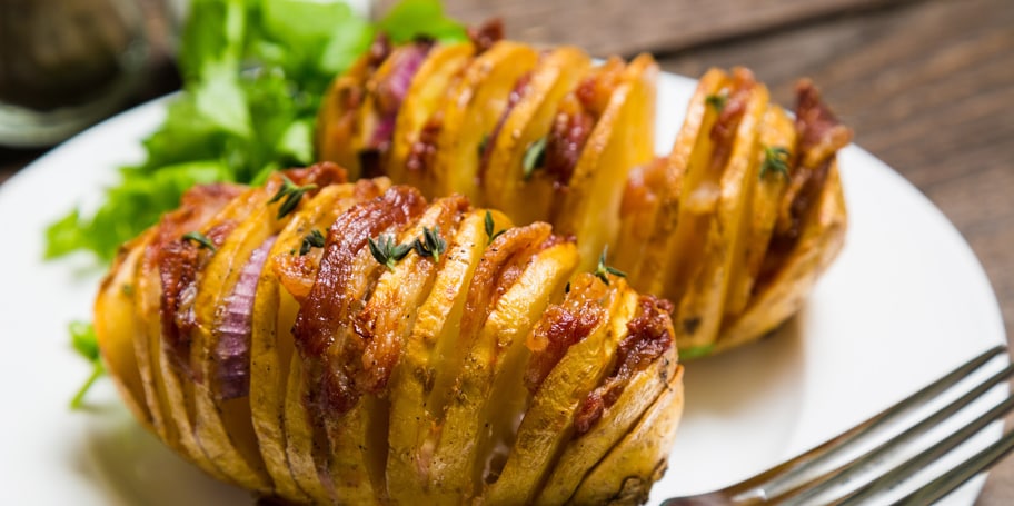 Rebrasto zapečeni krompir sa pršutom