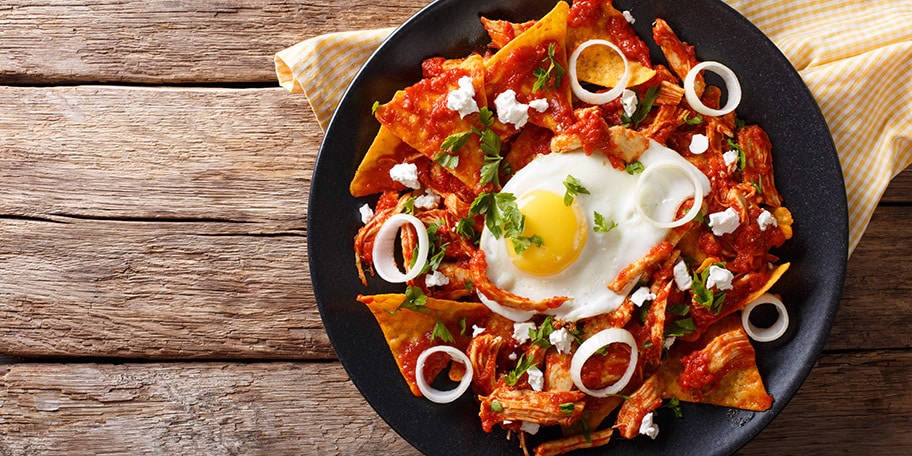 Tortilja čips sa paradajz sosom i sirom