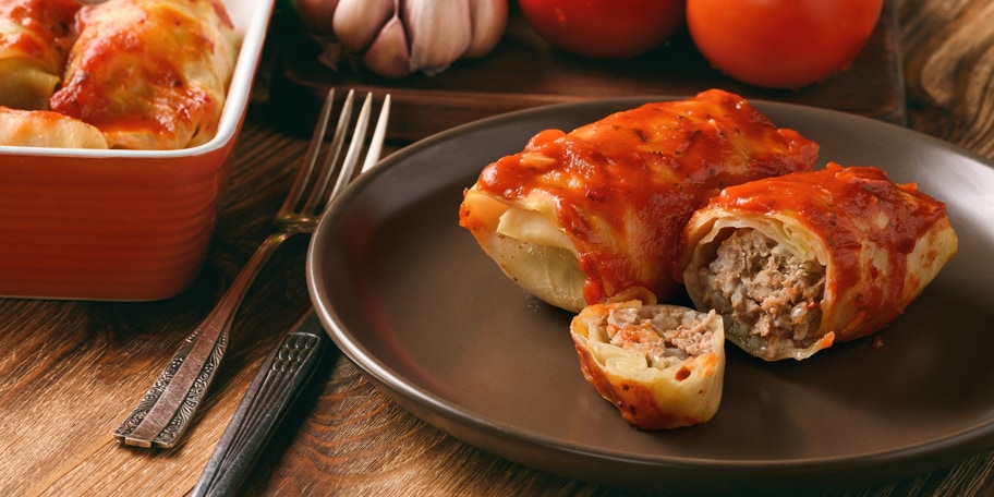 Sarme sa paradajz sosom