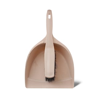 Djubrovnik sa cetkom Dasti