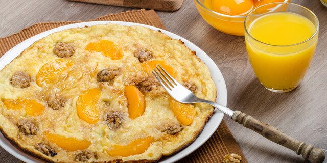 Slatki omlet sa breskvom