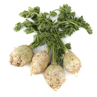 Celer koren sa listom domaci