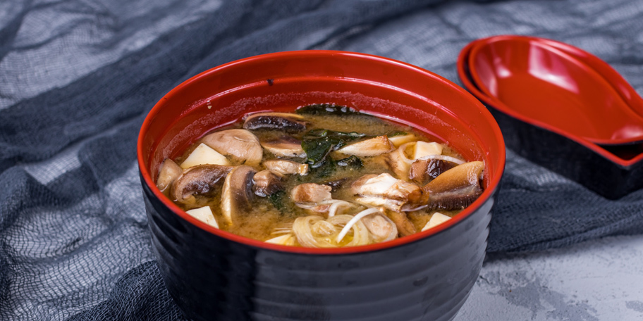 Miso supa sa pečurkama