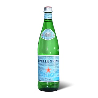 Voda gazirana SAN PELLEGRINO 0.75L