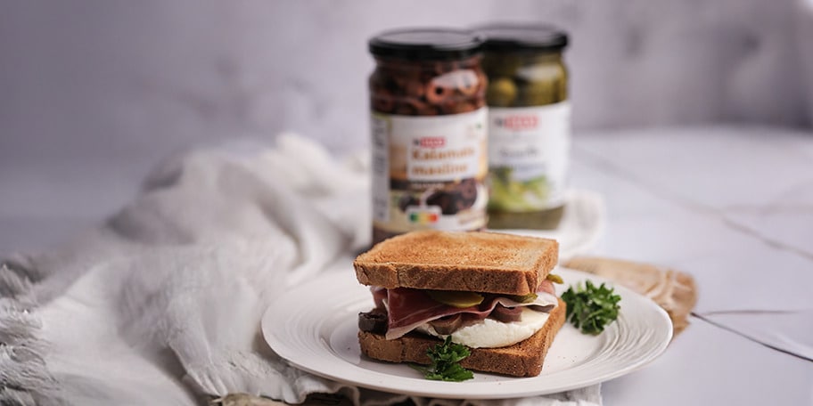 Mocarela sendvič