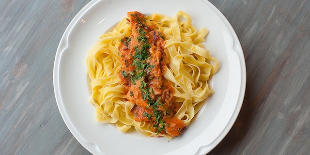 Pasta sa tunom